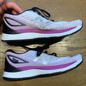 New Balance 880 - very good to excellent condition